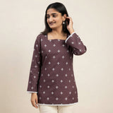 Women’s Mauve Floral Printed Short Kurti with Square Neck & Lace Border