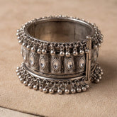 Royal Oxidised Stone Cuff Bracelet