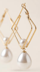 Elara Pearl Drop Korean Earrings