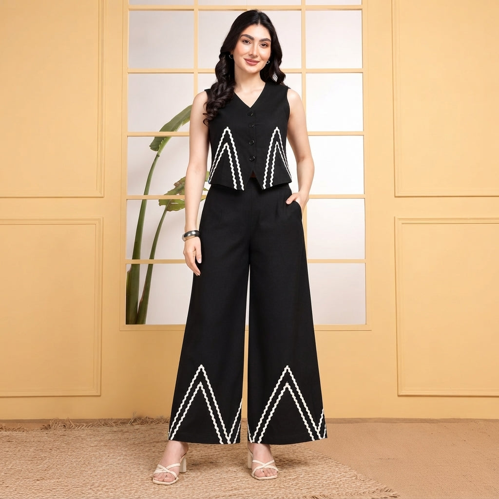 Women’s Black Co-ord Set with Contrast Chevron Detailing